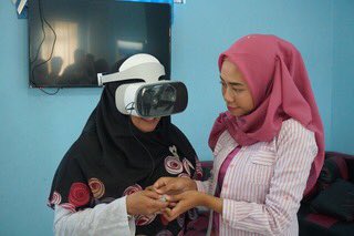 ShintaVR's tweet photo. #Millealab Roadshow di #Yogyakarta
https://t.co/4aKKXwXnbj #millealab #millealabid #shintavr #shintavrid #virtualrealityindonesia #vrjakarta #vrsingapore #sgvr #vrsg #education #futureeducation #vrfuture #vreducation #sekolah #edukasi #cobavr #pendiidiikan #educationvr https://t.co/PZr0Qgbppv