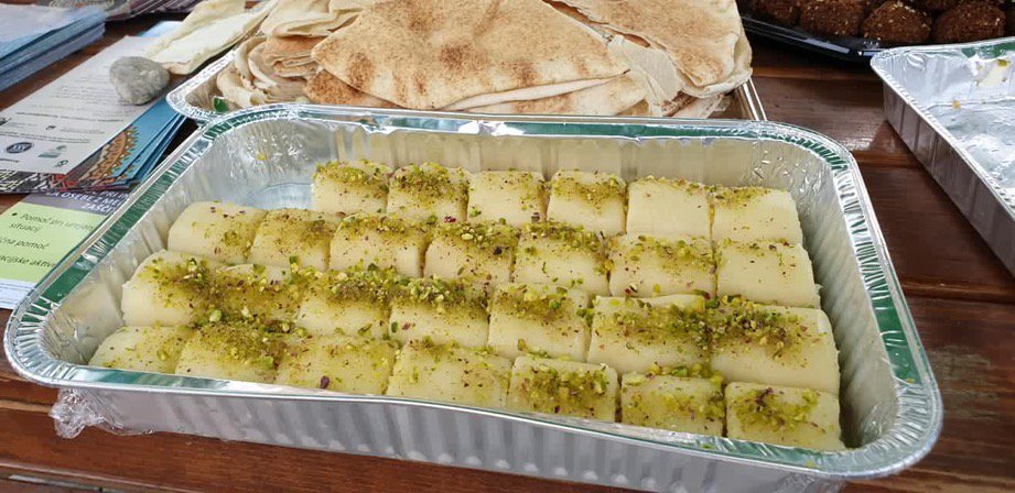 pandpas's tweet photo. ...and devoted organizations that are active in the field of integration. As a bonus we could taste rich culinary Arabic specialities, as well as those from Iran and Eritrea. (2/3) https://t.co/zId9FdkSOY