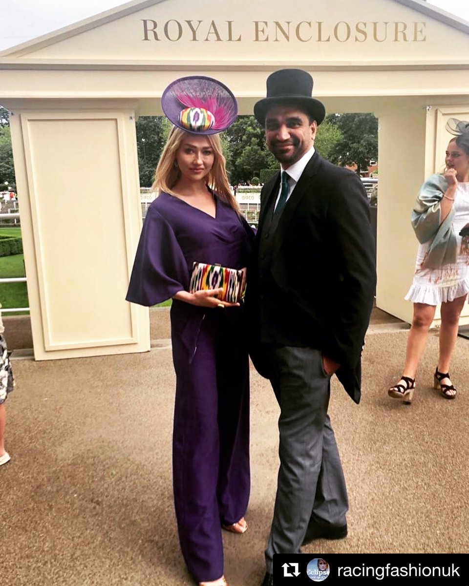 OmarMansoor's tweet photo. #Repost @RacingFashion with @get_repost
・・・
#fashiondesigner &amp; #couturier @OmarMansoor looking #dapper at #royalascot in #tophat &amp; #morningsuit Here with @angelina_kali  #perfectinpurple wearing Anna Gildar Millinery  @ascotracecourse #royalenclosure #racingfashion https://t.co/KTX6zsRCVT