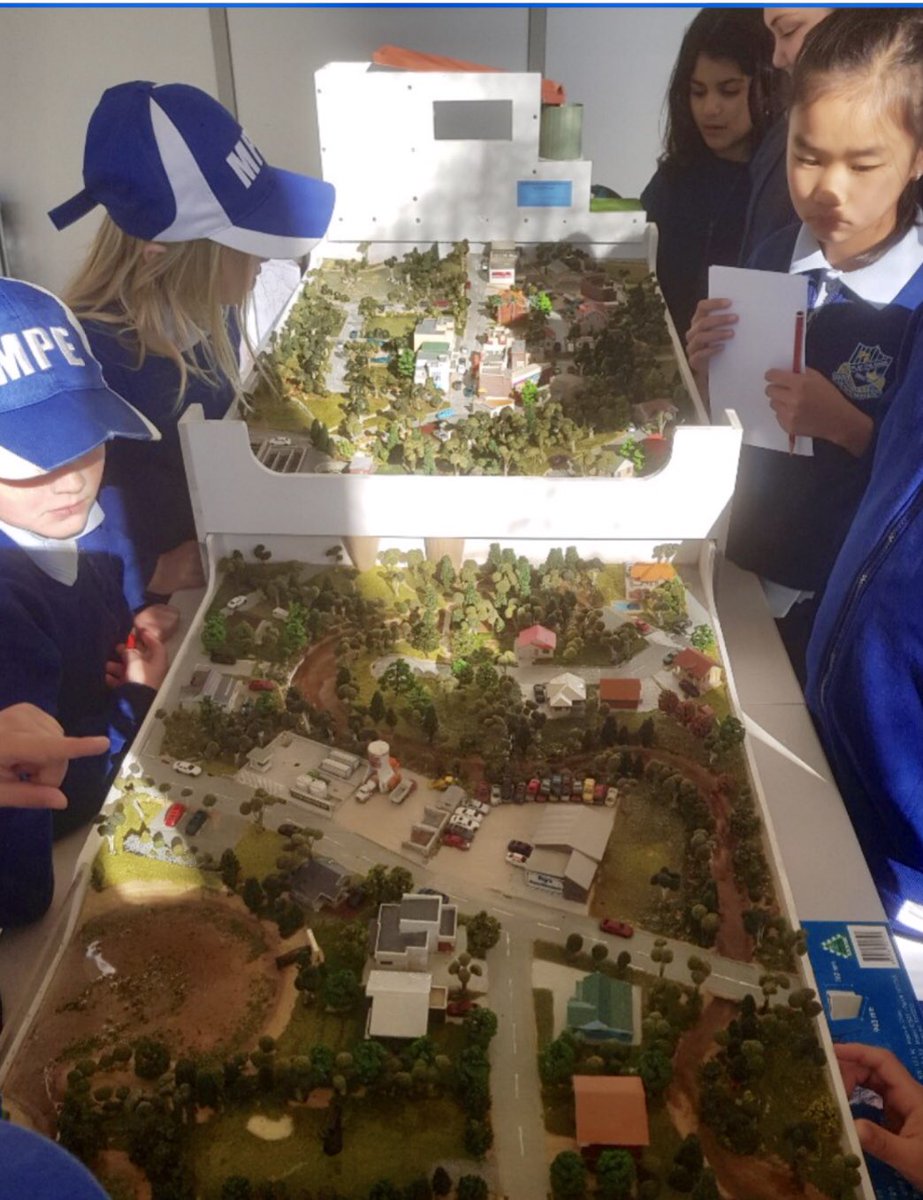 Fairfield City Council provided Stage 2 with a valuable learning experience as they looked at the impact of what goes down our drains as well as loss of habitat on our local fauna and flora.