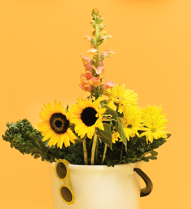 AURINKOISTA JUHANNUSTA KAIKILLE ☀️! Kauppakeskuksemme palvelee tänään klo 14 asti ja huomenna olemme suljettuna. Prisma palvelee vuorokauden ympäri 365 päivää vuodessa
#kaari #kauppakeskuskaari #kokoelämäsikaari #kannelmäki #juhannus #aukioloajat