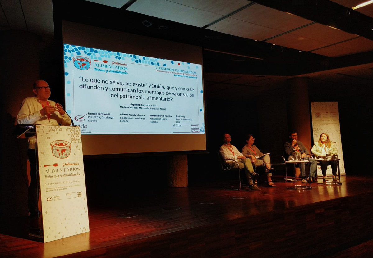 Hoy seguimos en el <a href="/CongresoOdela/">Congreso Odela</a> con la mesa redonda: 'Lo que no se ve, no existe. ¿Quién, qué y cómo se difunden y comunican los mensajes de valorización del #patrimonio #alimentario? moderada por <a href="/ToniMassanes/">Toni Massanés</a> 

#CongresoOdela