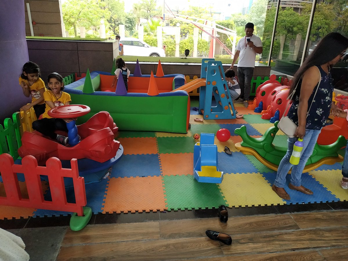 ankit_k01's tweet photo. This was super fast by @tech_mahindra.

Summer camp at #TechMNoida.

Thank you Noida Location Council and @joshnoida_techm

Cc: @sethichetan https://t.co/Xat1fSCjKm