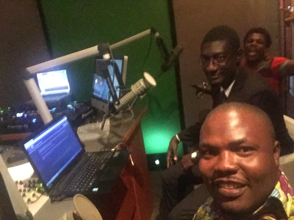 "Paul G.O.D" @therealpaulgod had an Interview at @y1079fm with @dominicwolali @seyrammusic with @DjPakOfficial yesterday was lit🔥🔥🔥
#PaulGOD #HipHopLive #HipHopAfrica #HipHopNewYork #ProducersCorner