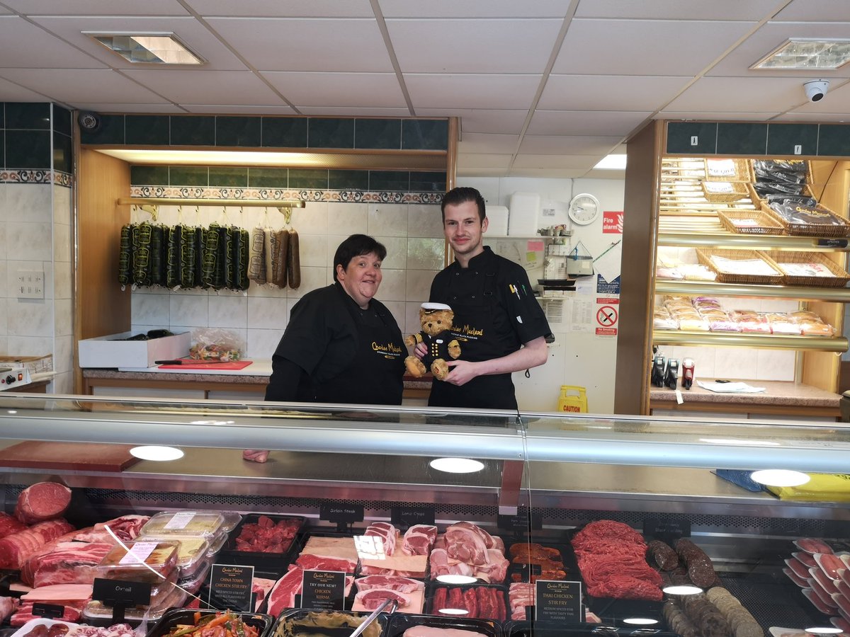 Popped into <a href="/CharlieBarleys/">Charles Macleod Butchers</a> to pick up some tasty burgers for tonight's dinner and had a lovely chat with Amanda &amp; Neil #hebrideanadventure #friendlybutchers
<a href="/CalMacFerries/">CalMac Ferries</a> <a href="/CalMac_Updates/">CalMac Service Info</a> @Stuart_CalMac <a href="/OuterHebs/">Visit Outer Hebrides</a> <a href="/VisitScotland/">VisitScotland</a> @weloveSY <a href="/Paul_M_D/">Paul_MD</a>