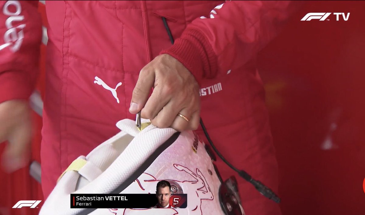 Tami On Twitter Those Shots Of Vettel S Hands Because Of His Wedding Ring Frenchgp Https T Co Xhxocio4ew Twitter Tami On Twitter Those Shots Of Vettel S Hands Because Of His Wedding Ring Frenchgp Https T Co Xhxocio4ew Twitter