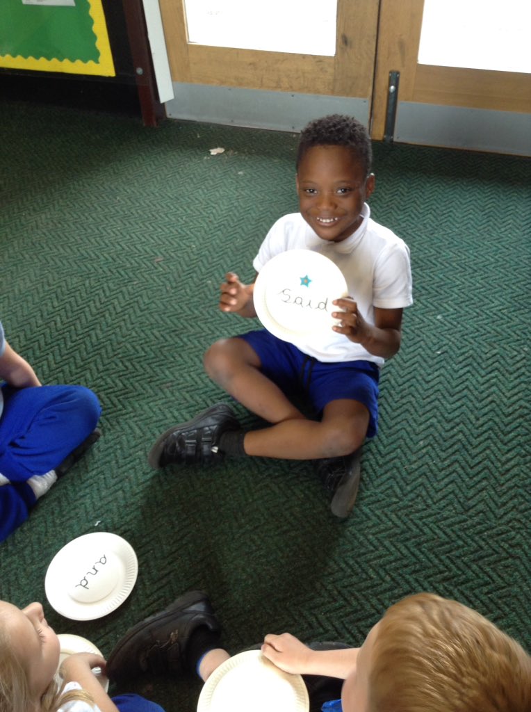 StCuthbertsPri's tweet image. In F2 we&apos;ve been playing pass the plates and learning our teddy bear words #F2 #funtolearn