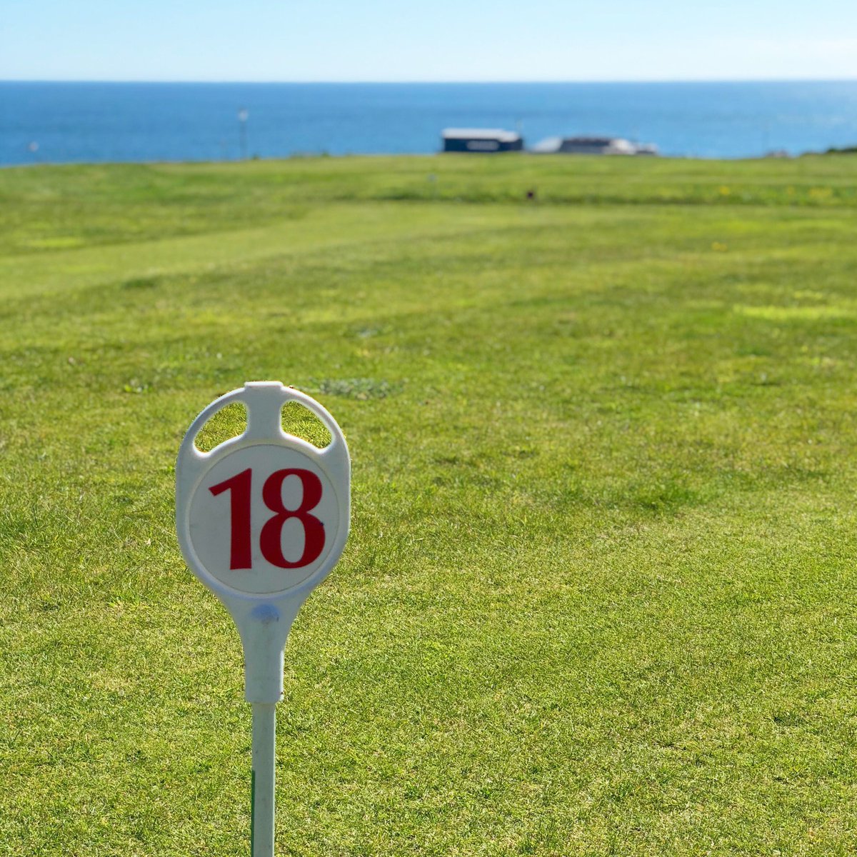 Good morning, what a gorgeous start to the day! ☀️
Join us for an enjoyable 18 hole game overlooking the beautiful coast and the famous Cromer pier.
⛳️ Just £3 to play // under 12’s play for just £2.
❄️🍦We sell cold drinks, icecreams and slushies at the kiosk.
#LoveCromer