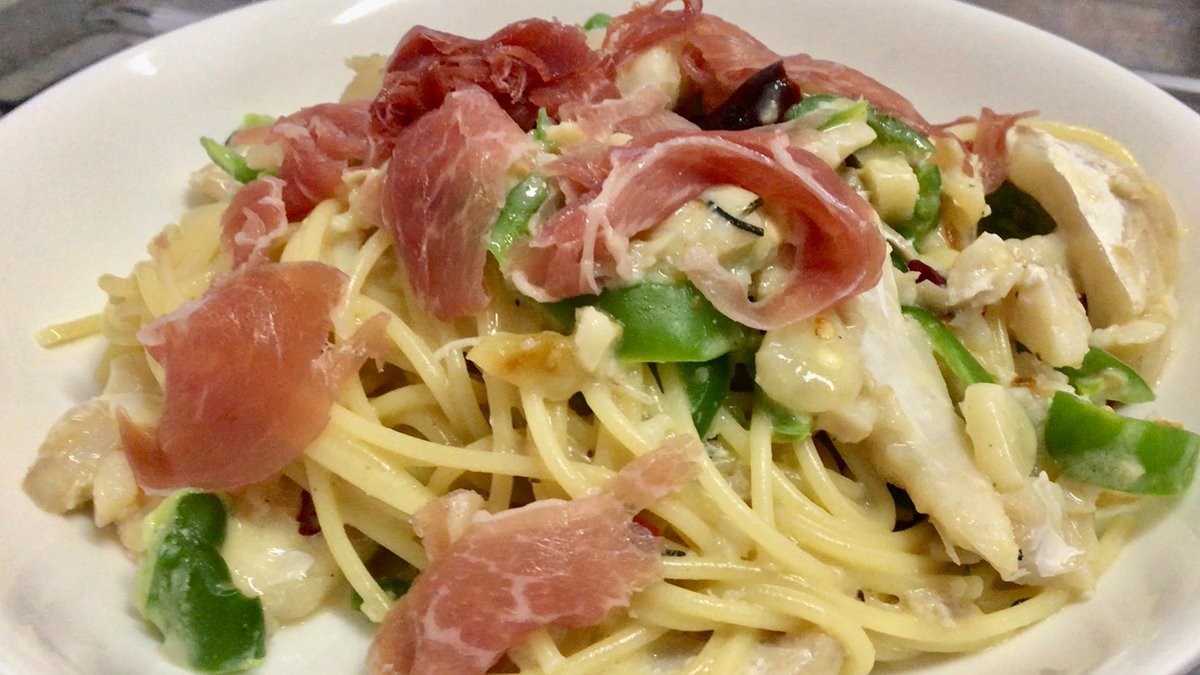 libastonprogram's tweet photo. ใฟใฉใจ็ใใ ใฎในใใฒใใฃ Spaghetti with Cod Fish & Uncured Ham: https://t.co/WYcVIV2HXh
#ในใใฒใใฃ #ใในใฟ #ใฟใฉ #็ใใ #ๆ็ #ๅ็ป #้ณๆฅฝ #spaghetti #pasta #codfish #uncuredham #cooking #youtube #music #garageband https://t.co/QEP7O5vv7l
