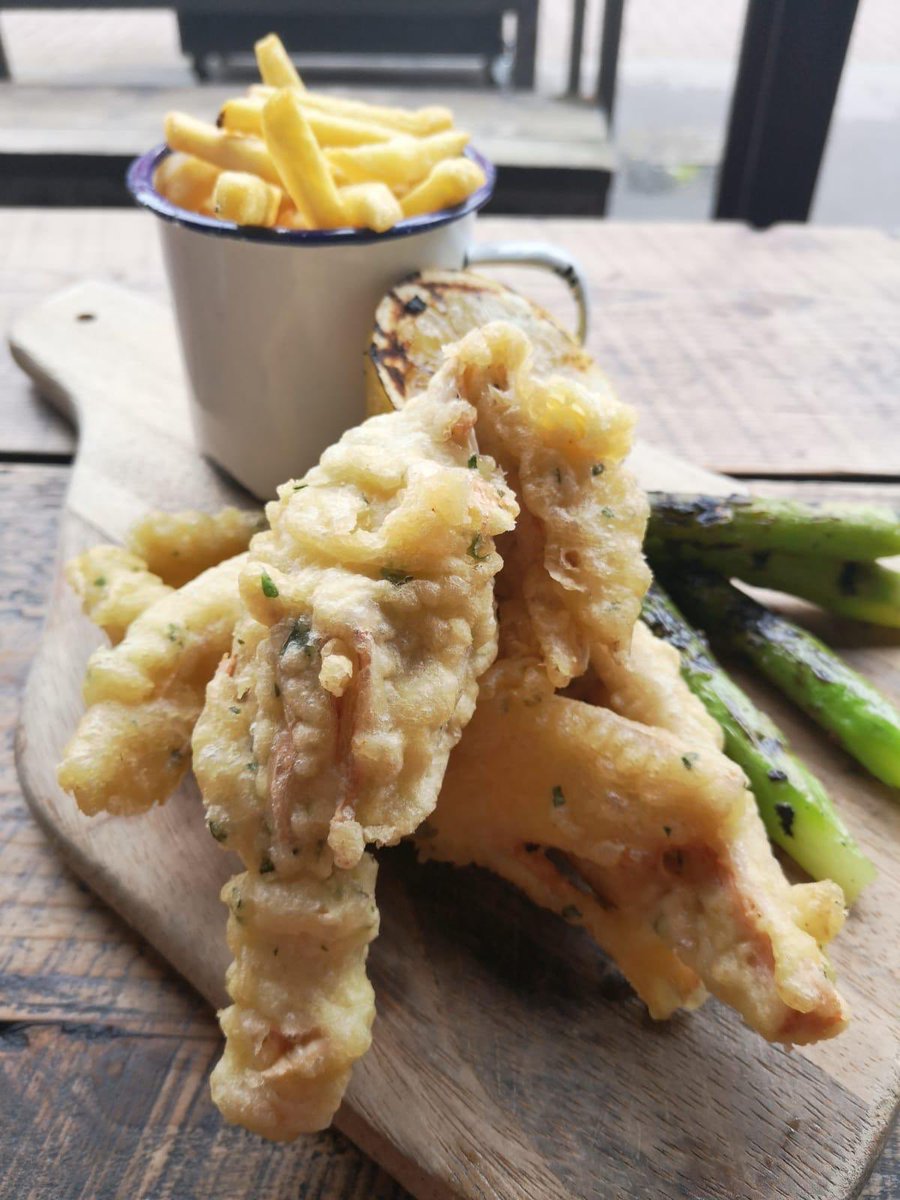 Chris Gillard (@forestchrisg) on Twitter photo #vegan βfish n chipsβ π #bananablossom battered and fried ππ @Northststandard πππ just one of the new products in the new #chefsbible π <a href="/ForestProduce/">Forest Produce</a> #vegan βfish n chipsβ π #bananablossom battered and fried ππ @Northststandard πππ just one of the new products in the new #chefsbible π <a href="/ForestProduce/">Forest Produce</a>