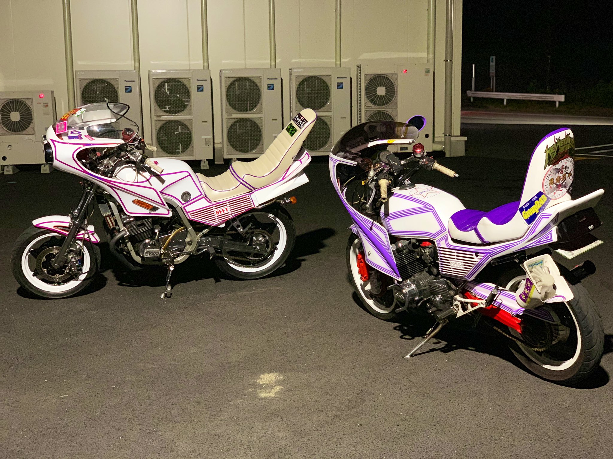 تويتر N 2ki على تويتر Cbx400f Cbr400f 兄弟車並べ Arkwarkw63 千葉仕様 カッコイイでしょ 族車テーマから得た今風旧車會カラー的な T Co S0jzxy7zcn