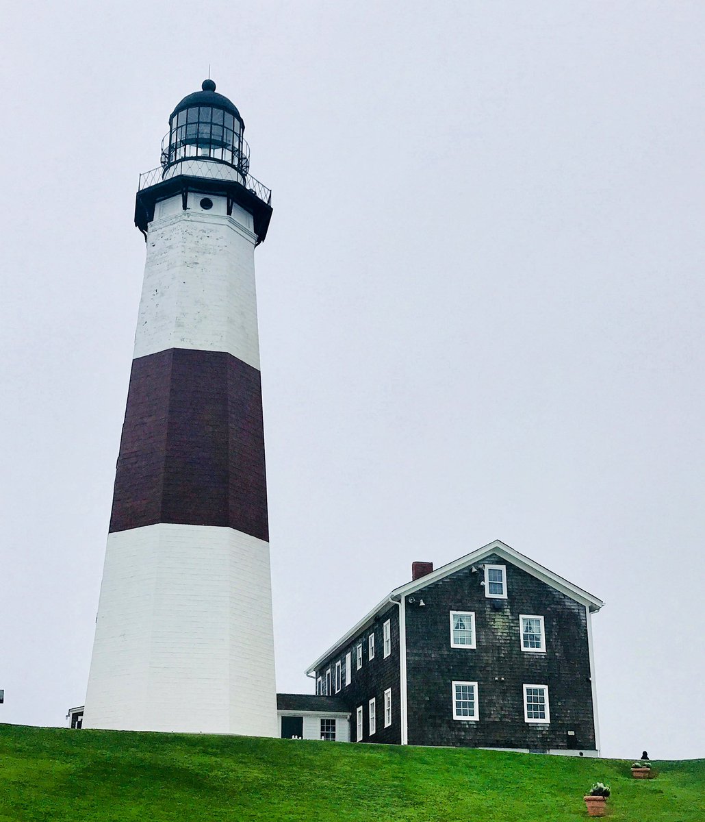 HarrisonStyle's tweet image. Meet me in Montauk .... tonight at the @montauklibrary at 7 p.m. I’ll be talking about and signing copies of #MONTAUK