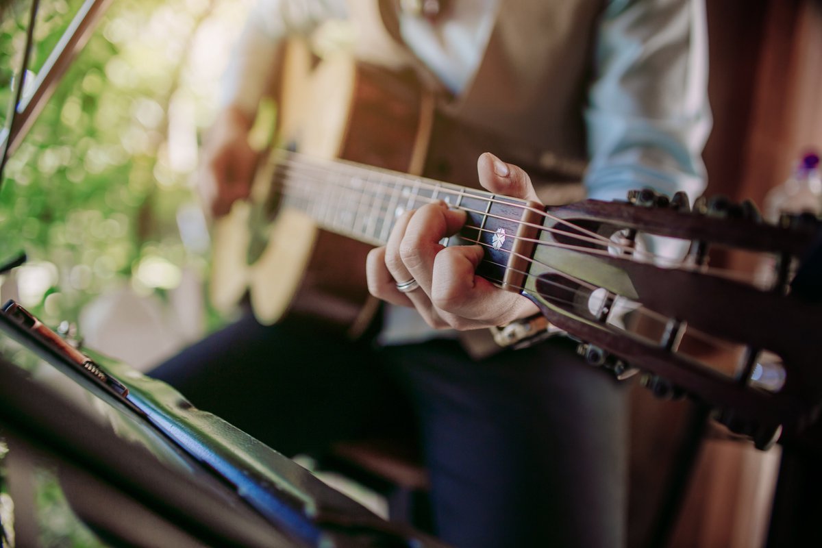 La #FeteDeLaMusique est l'occasion de rencontrer du monde et de faire la #fête tous ensemble 🎺
Lâchez votre voiture et partez en #transportencommun ou à pied et faites le trajet avec des personnes allant dans la même direction que vous.