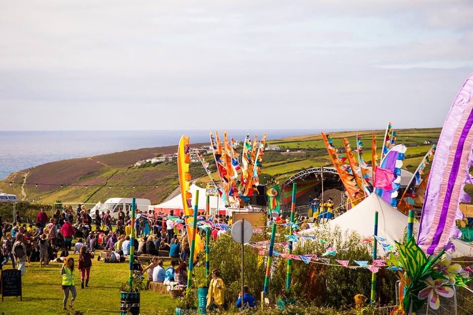 We wanted to launch our new Q&amp;A-series dedicated to #worldmusic festivals with a bit of magic, with possibly the most organic &amp; light-hearted one happening in the UK, #TropicalPressure. So we got in touch with its wizard, Tim Stirrup. #festival #interview

rhythmpassport.com/articles-and-r…