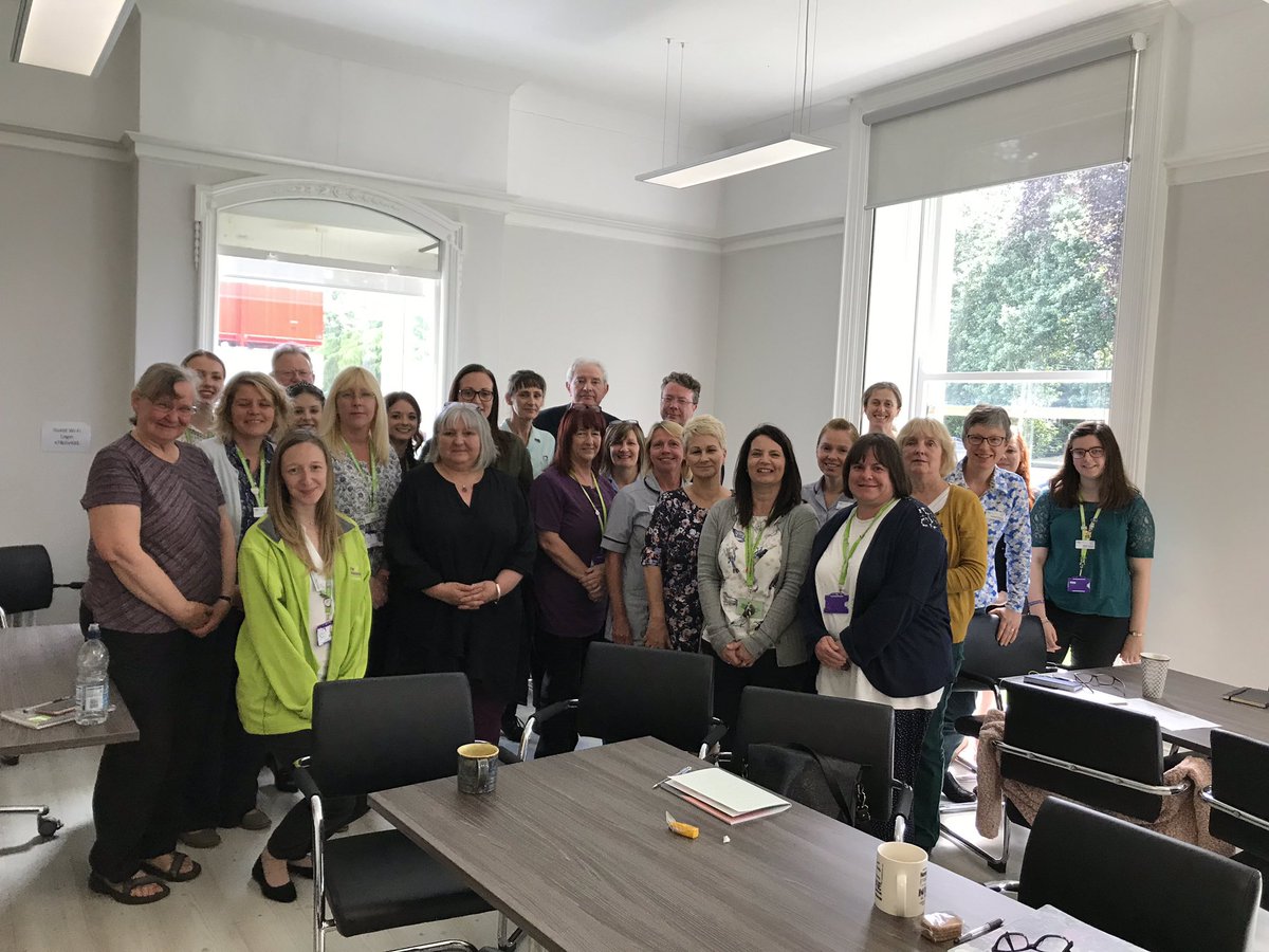 SarahParnacott's tweet photo. Engaging, insightful, eloquent and knowledgeable orator Chris Hewer visited @Ashgate_Hospice and talked to our audience  and offered us an invaluable insight into Islam.#letstalkinclusion, #equalityanddiversity @FarooqSaddique6 https://t.co/hmqzYGzmyL