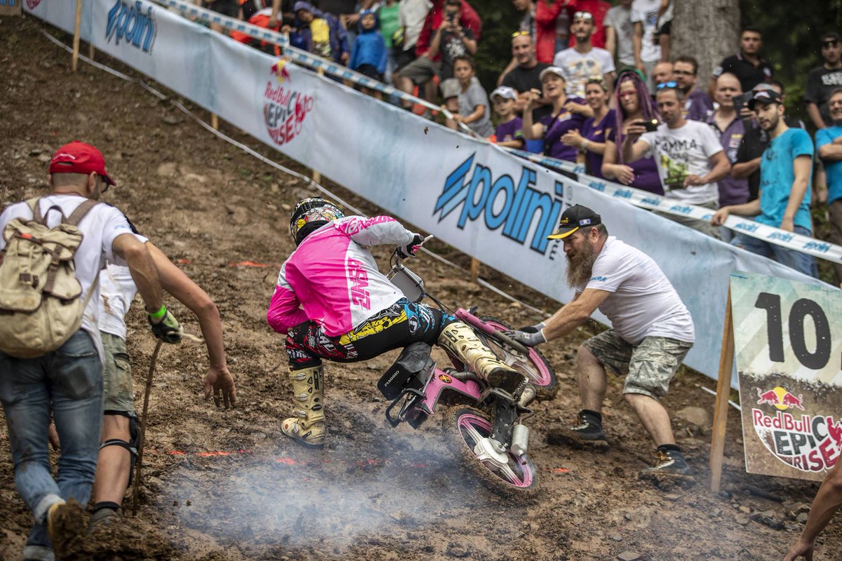 PoliniMotoriSpa's tweet photo. #repost @redbullITA ・・・Fango, motorini truccati, tanto gas 🔥 Red Bull Epic Rise parte domani! #redbull #redbullepicrise #timetteleali #cross #motocross #dirt #rovetta #clusone #bergamo #polini
#motorparty #fango #mud #enduro #vallibergamasche #salita #climbing #endurogp19 https://t.co/CDqB7nwI0y