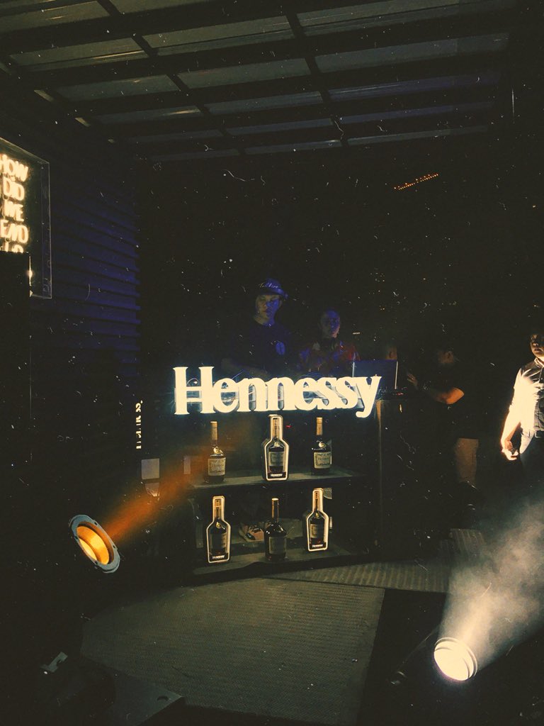 Come thruu #HennessyPh #TanawMnl #NeverStopNeverSettle #HennessyVerySpecial
