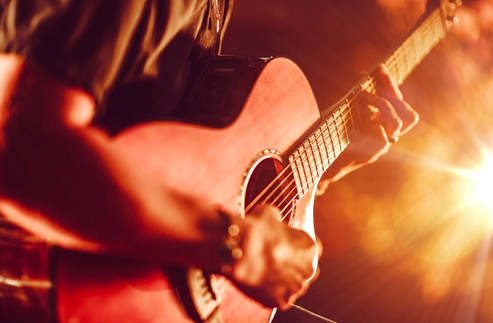 CTWineFest's tweet photo. Of course there's wine at the CT Wine Festival, but don't forget about the music - that's half the fun! https://t.co/MwW1a82JFq