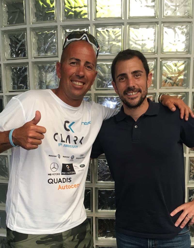 Preparats per fer història 👍

La nova parella de seleccionadors catalans masculins, l’ Albert Nogueras (<a href="/_nugui/">Albert Nogueras</a>) i en Josué Hernandez (<a href="/Josuepadel/">Josue Hernandez</a>) ja preparen els futurs compromisos.

Les seves premises

🔝 Màxima il-lusió
🔝 Màxima motivació
🔝 Màxim compromís

#YesWeCAT