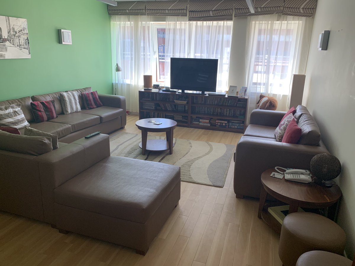 danieldaviesRPL's tweet image. Honoured to be asked to help paint the kids ward at the fantastic @RMHCUK unit at Arrow Park Hospital @NHSuk  - 7 top street artists, working free and Rockpoint Leisure will suppy all paint and logistics. The NHS staff are the real unsung heroes 🙏🏻