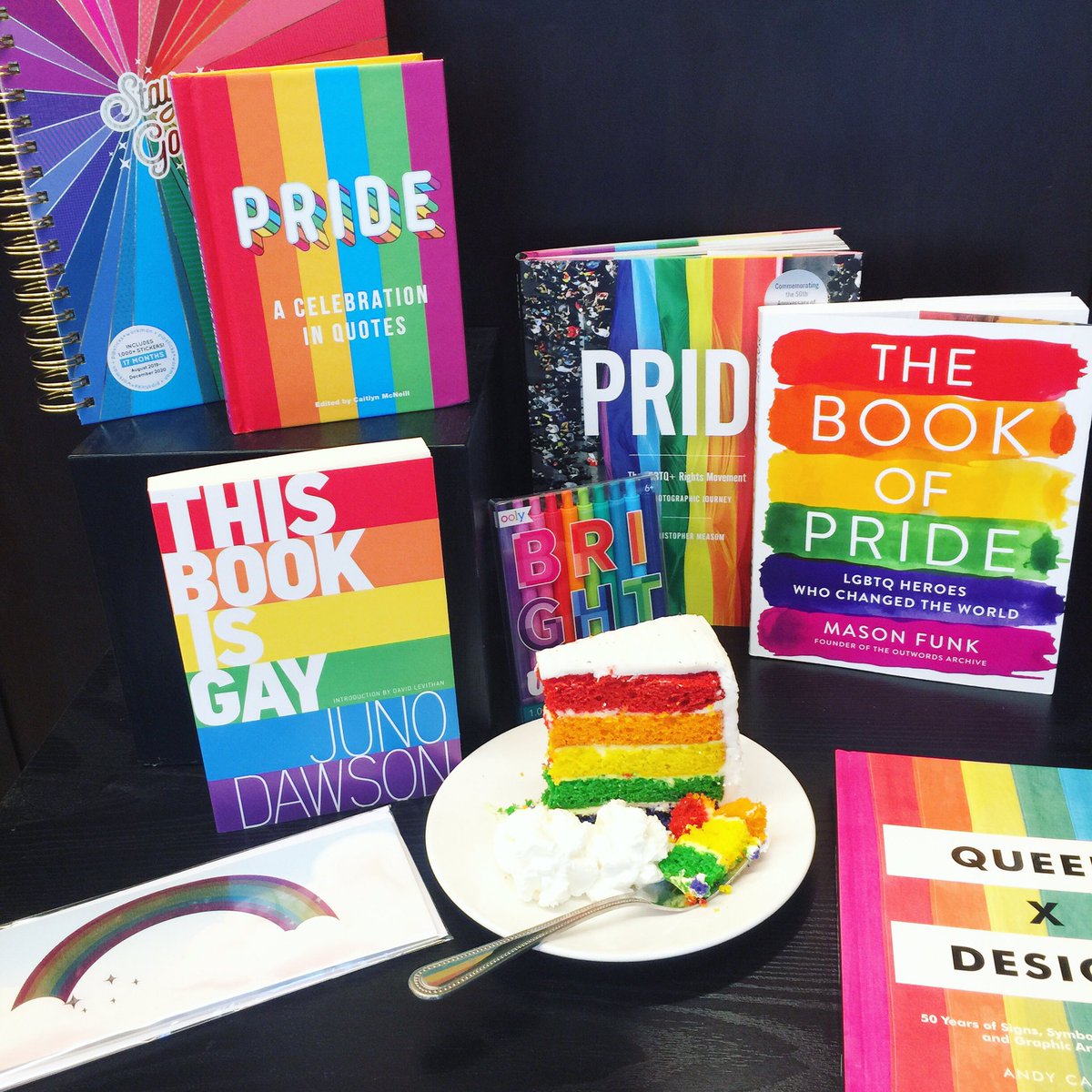 BNBayshore's tweet photo. Rainbow cake has arrived!! Look how pretty!! #bnbuzz #barnesandnoble #bnpride #pride #queerbooks #bookstore #bookworm #bookdragon #bookrainbow #bookshelf #booklove #bncafe #booksandcakes #fridayvibes #fridaymood #fridaybook https://t.co/QSIGNZ5plV