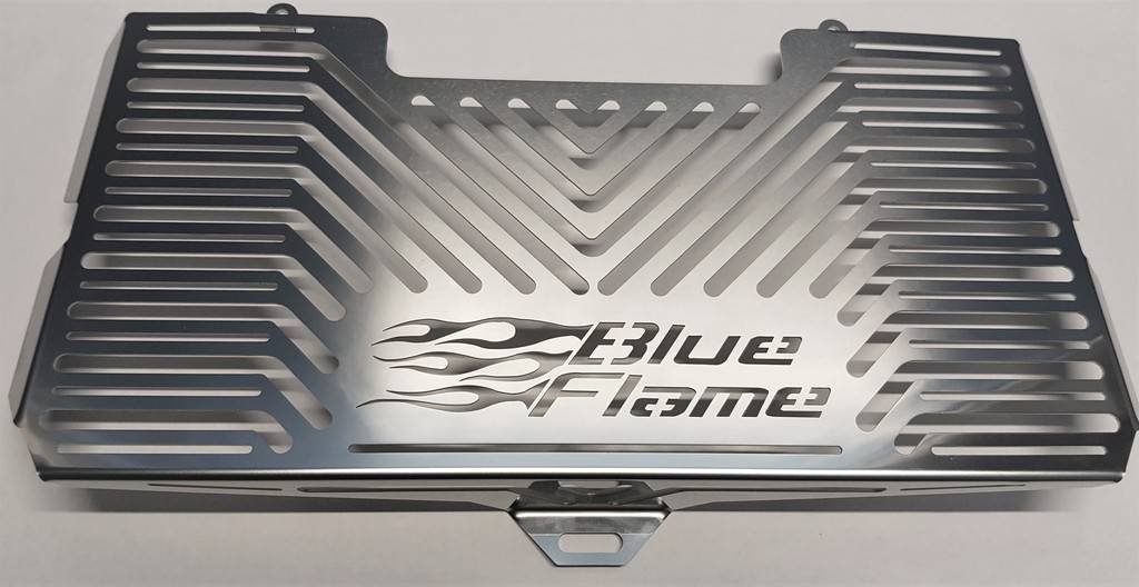 BlueFlameUK's tweet photo. BlueFlame Performance are pleased to add this Polished Stainless Steel Radiator Cover for a BMW F800S 2006 - 2008. For more information please click the link in bio.

#Engineering 
#ManufacturingUK 
#stainlesssteel https://t.co/XHGdCvt8Ch