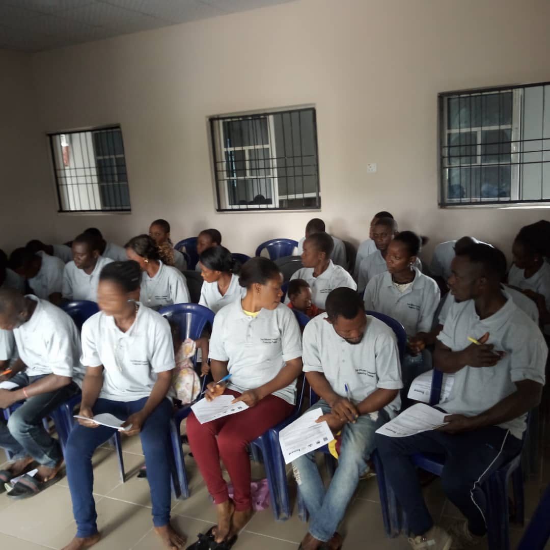 ICEEDNIGERIA's tweet image. On going training of entrepreneurs on fuel efficient firewood/charcoal cookstoves production in Cross river state
#efficientstoves #cleancookstoves #climatechangemitigation