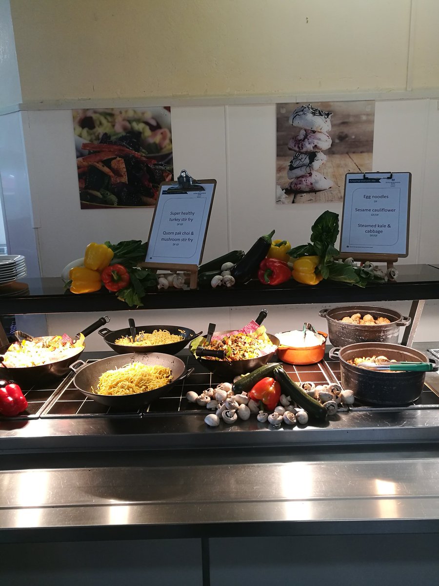 RHSBCatering's tweet photo. Last day of our #healthyeatingweek . Hope you found yourself a new favourite vegetable, healthy snack or even got inspired by our half measures/half sugar cakes recipes @RoyalHighBath @holroydhowe @VegaPatricia16 https://t.co/icjzFgJzeI