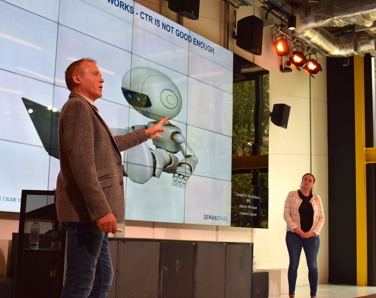YouweUK's tweet photo. Highlights from our #MartechTalks event in London where we showcased the latest marketing technology capabilities with @Demandbase @showpad @Uberflip @MyConversica 

➡️ More here https://t.co/z6EKM5jhpB https://t.co/kfrSsMOMGf
