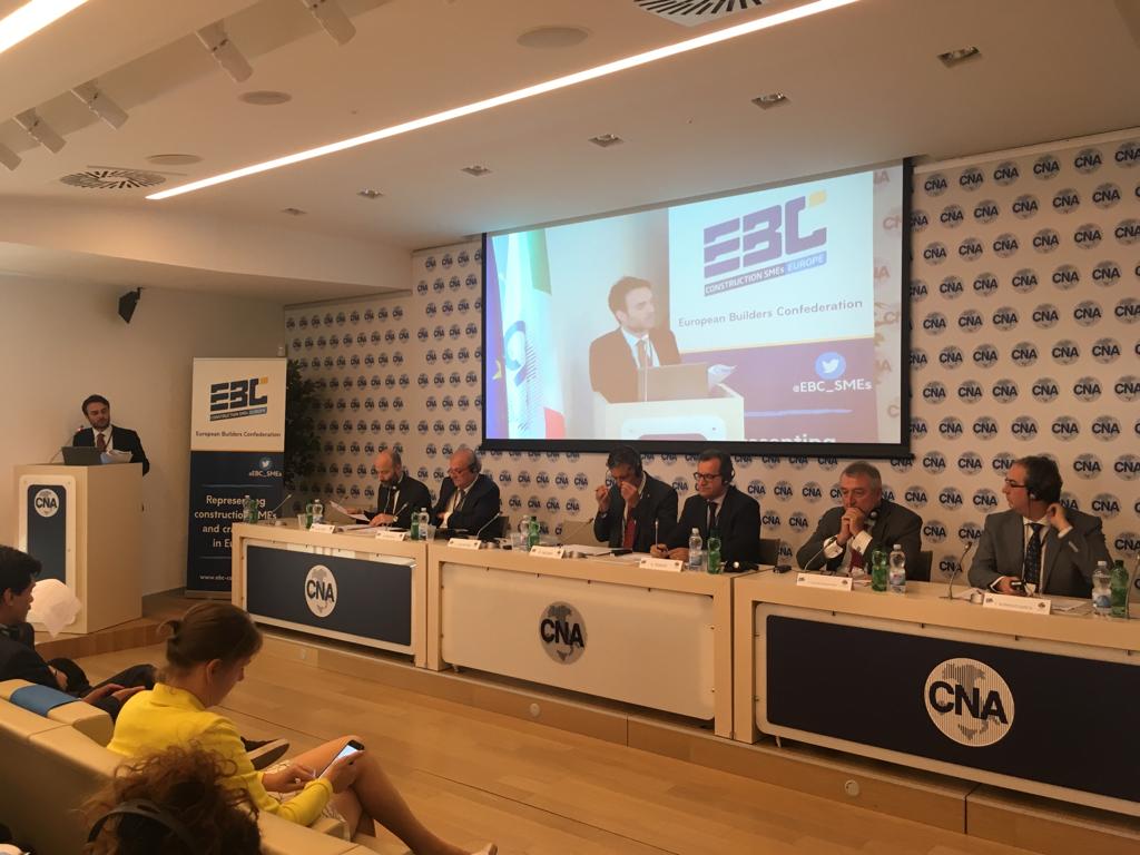 acr_brussels's tweet photo. #EBC_Congress panelists agree that division of #publicprocurement contracts into lots is essential for #SMEs access to #tenders. Further topics discussed: implementation&interpretation of #EUprocurementdirective, #procurement award criteria, environmental&social #benchmarks etc. https://t.co/g09q70aSXU