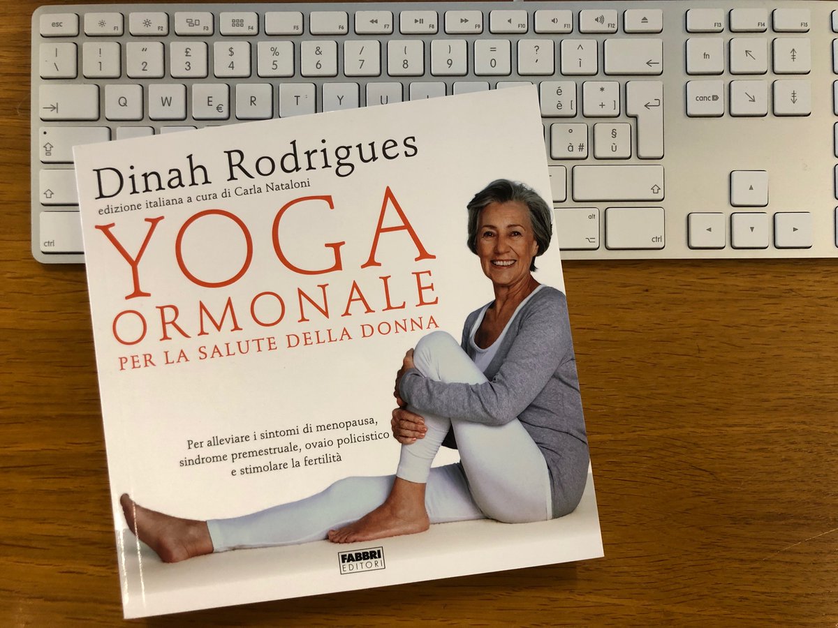 Allo yoga da tastiera preferiamo quello vero. 🤸‍♀️
Per la #GiornataInternazionaleDelloYoga un libro che fa bene ad anima e corpo: "Yoga ormonale per la salute della donna", a cura di Carla Nataloni fabbrieditori.rizzolilibri.it/libri/yoga-orm…