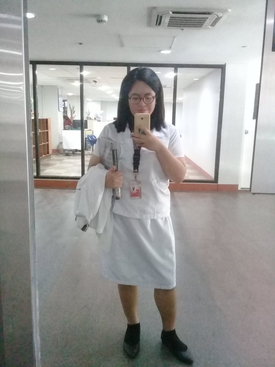 Ateh_Rayge221b's tweet photo. This marshmallow survived week one of the six year road to hell!
Chos. Laban lang.
💜💜💜
#StuDentista https://t.co/HdOH8kCCrV