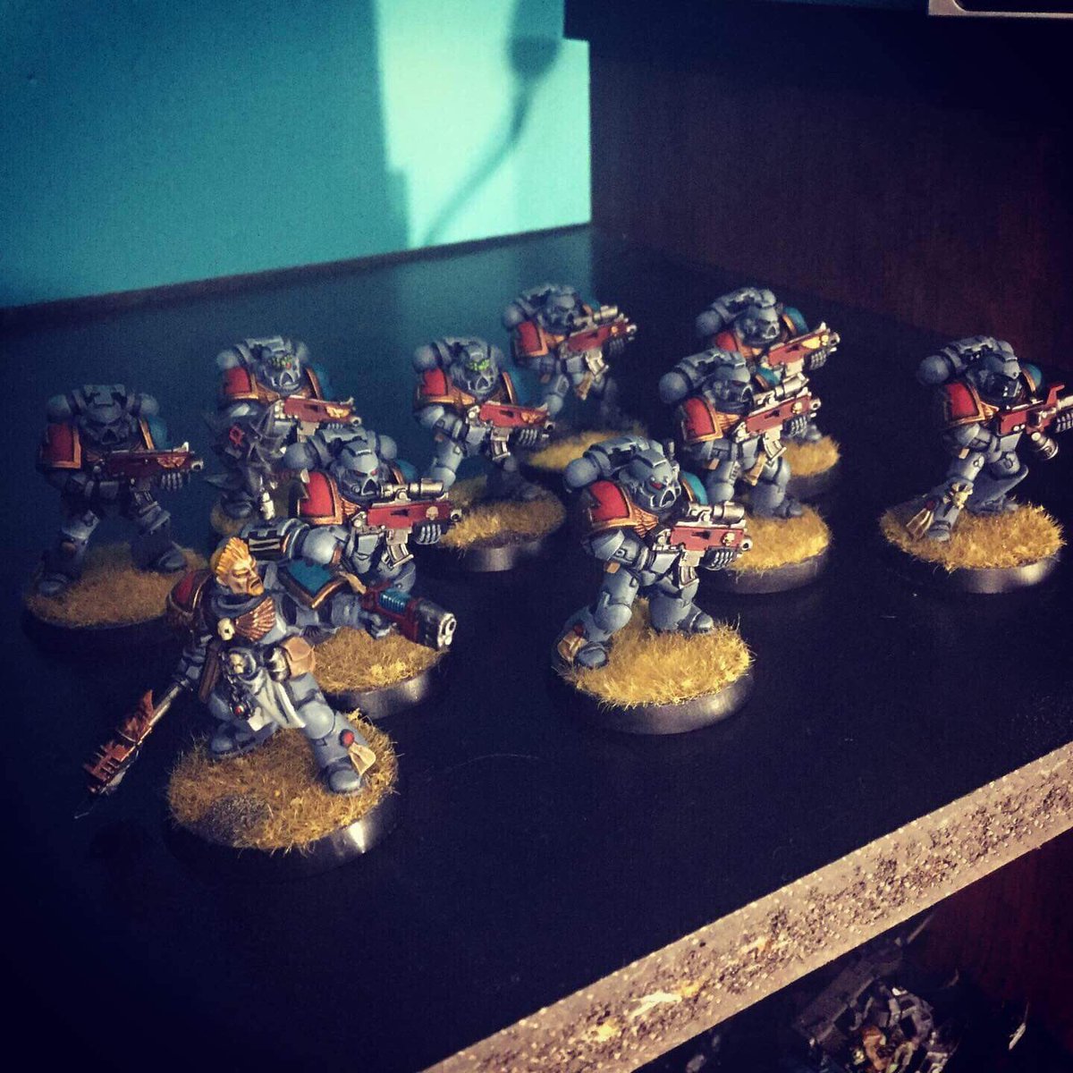 KnightLightMini's tweet photo. A little more of “badass” view of my Most recent pack. #warhammer #warhammer40k #warhammer40000 #40k #spacewolves #spacewolf #greyhunters #greyhunterpack https://t.co/sEPX0Fhf8m