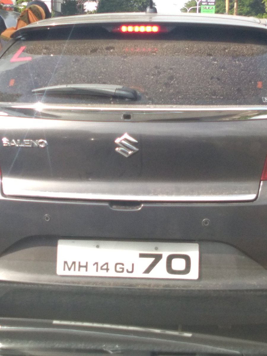 consumer_forum_'s tweet photo. @PuneCityTraffic Does this type of 2 digit number really exists ir it's a fake number plate ? @PuneCityPolice #rashdriving https://t.co/FzV5G9hFkp