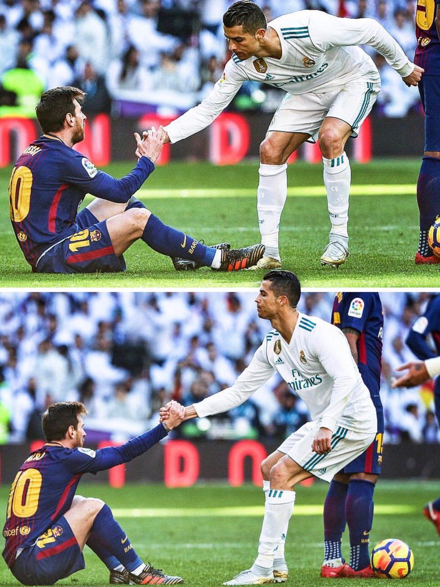 🗣 Interviewer: "Excluding yourself, who are the best players in the world?"

🗣 Messi: "For me the best players in the world are Mbappé, Neymar, Hazard, Suárez and Agüero.

🗣 Interviewer: "Cristiano Ronaldo?"

🗣 Messi: "I exclude Ronaldo alongside myself in this list."

🐐🐐