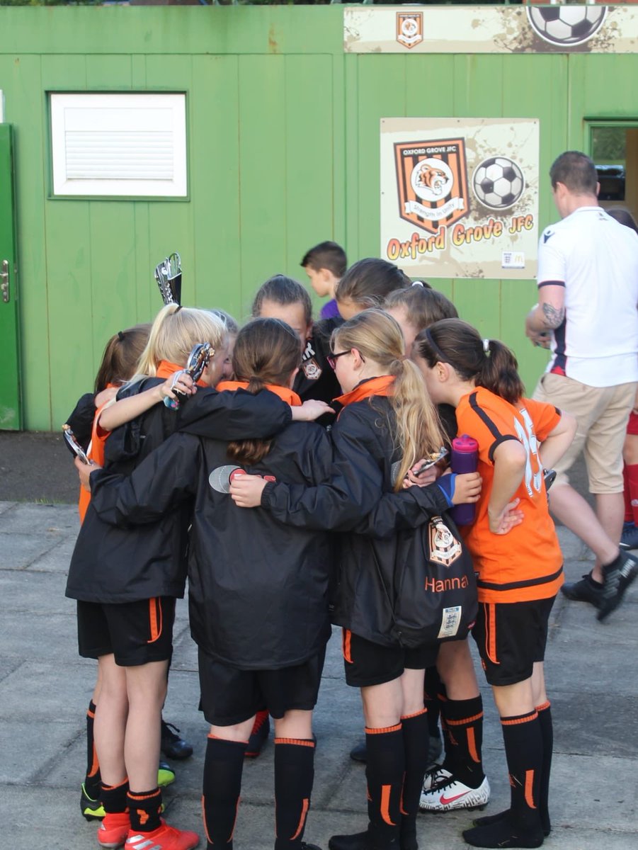 Last night we had our presentation evening and what a fantastic evening it was celebrating the wonderful achievements of both our u12’s and u14’s👏 Also a massive congratulations to Anthony the u14’s manager on winning the Owaine Carson Memorial Trophy🙏 🏆 #ThisGirlCan