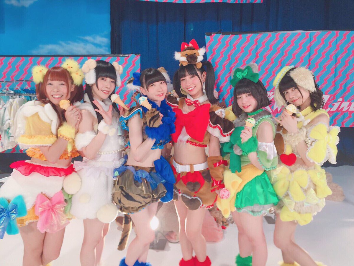 かれんなみくるちやん Twitter Da みんなツイートしてるけど やっぱり同じグループだと思えない 約1ヶ月でこれだけギャップのある作品を創り上げるってすごすぎる 切り替えも大変だったんだろうなぁ でんぱ組 Incってなにものなの いまさら でんぱ組