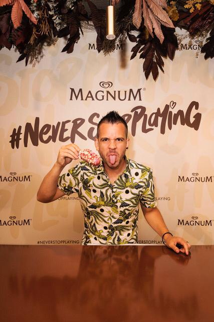 marco_agency's tweet photo. En MARCO hemos organizado el lanzamiento de la experiencia StreetXO by Magnum y MagnumXO, el nuevo exclusivo helado creado por @Dabizdiverxo para @MagnumSpain #MadeByMARCO https://t.co/MF6ClHGZ40