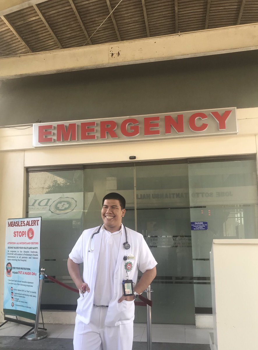 Day 21/366Patience. Empathy. Passion.3 things that ER taught me. This ER rotation will always be memorable to me. Thankyou sa mga EM residents na walang sawa sa pagturo at pag unawa! Thank you din sa mga dabest Seniors namin!  #diakonakapagpapicturesamgaEMResidents