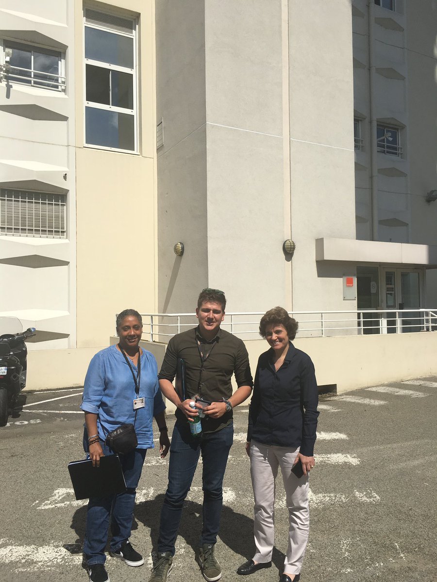 laurence_jdn's tweet photo. Merci à Bertrand, Vincent, Evelyne et toute l’équipe des Chargés d’Affaires de l’Unité d’Intervention Portes de Paris pour leur engagement et leur formidable travail au service de nos clients Entreprises ! #fiersdenosequipes @OrangeIDF @pepe0208 https://t.co/osFfVUnX5q