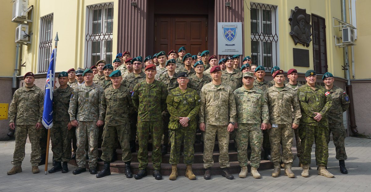 MNBHQ's tweet image. After two weeks of hard working, The Exercise Planning Process Course has been successfully completed by LITPOLUKRBRIG 🇱🇹🇵🇱🇺🇦 officers.
The instructors from 🇨🇦 and 🇬🇪 came to LITPOLUKRBRIG to conduct 
 heExercisePlanningProcessCourse.We are becoming #strongertogether day by day.