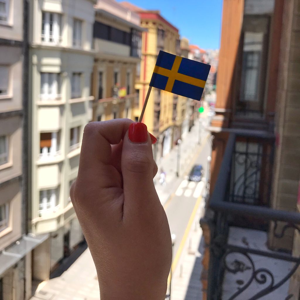 wearestrom's tweet photo. Happy midsummer eve to you all! 🇸🇪🇸🇪🇸🇪  
#MidsummersEve 
#wearestrom
#HappyHolidays https://t.co/dWhDeSSUAl