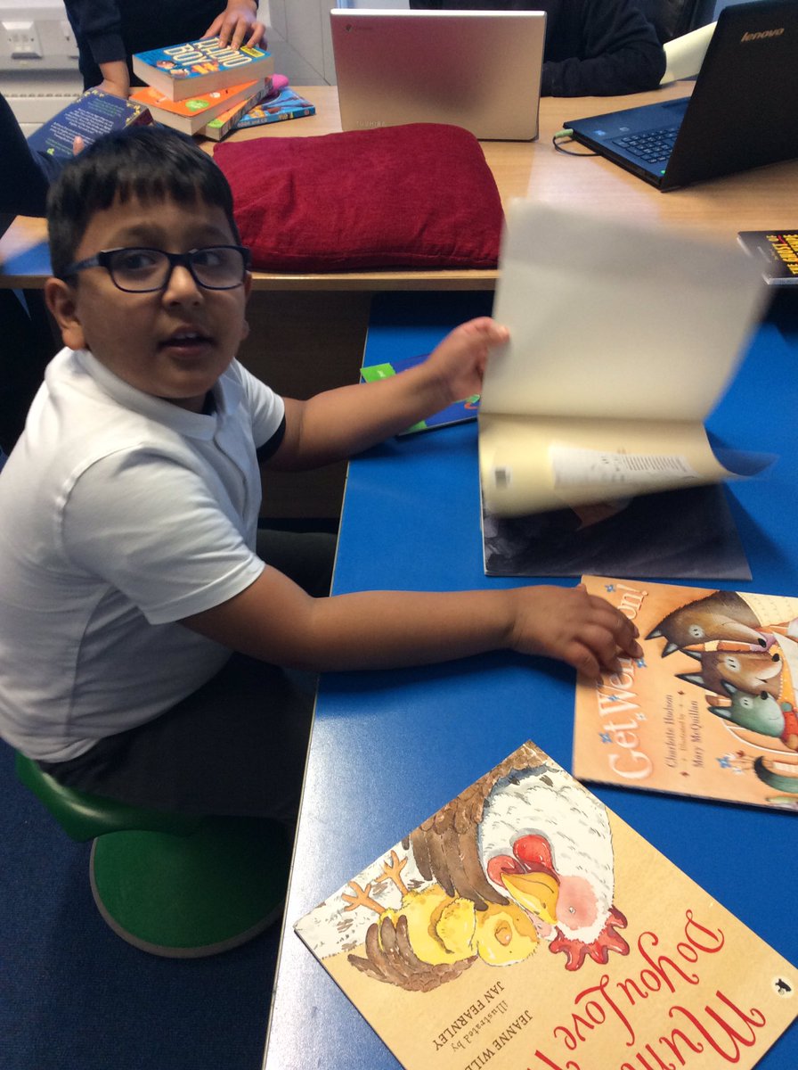 Library hour at Croft Academy. We love reading. #readingfun <a href="/CroftAcademy/">Croft Academy</a> @ElliotFndtn