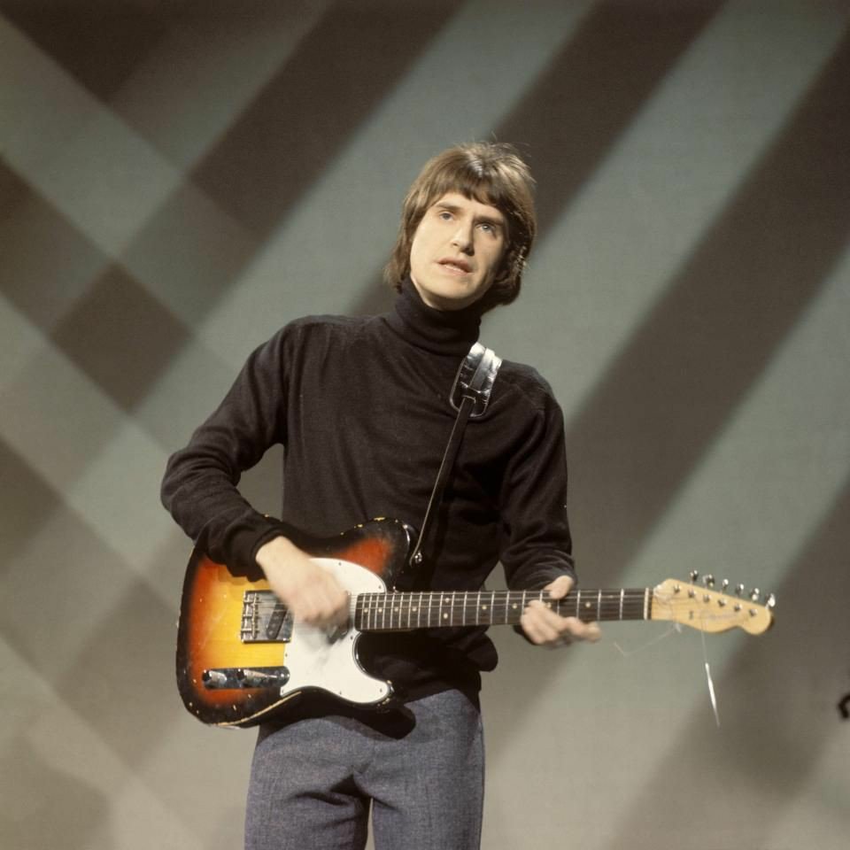 Happy Birthday Ray Davies 

The Kinks - All Day and All of the Night

 