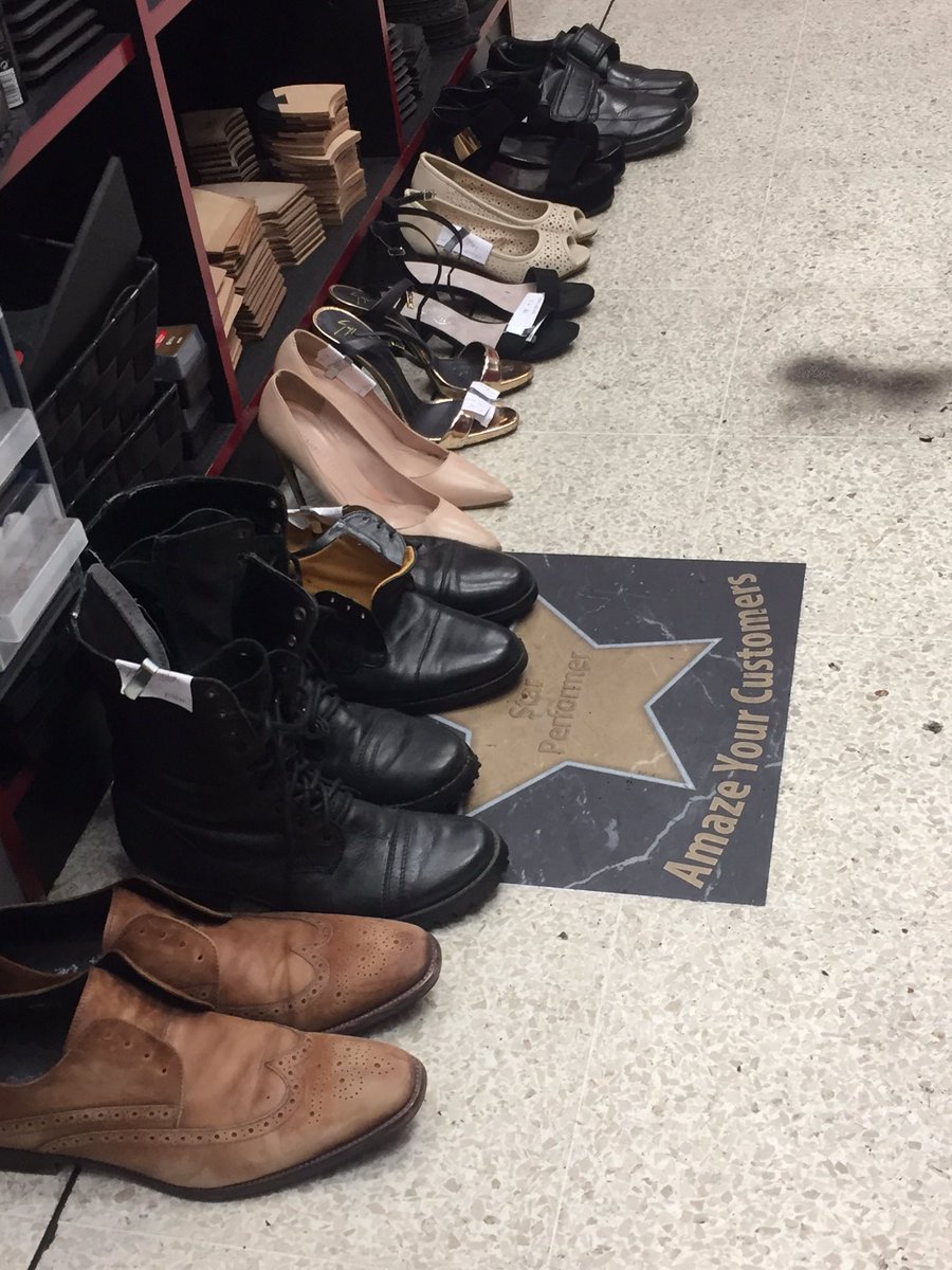 GazP62512625's tweet photo. Busy morning!  
4x sole &amp; heel
4x heel
1x Velcro replacement 
1x Restoration
#Timpson #Timpson2071 
 @TimpsonNews https://t.co/GnXpmnXNQ3