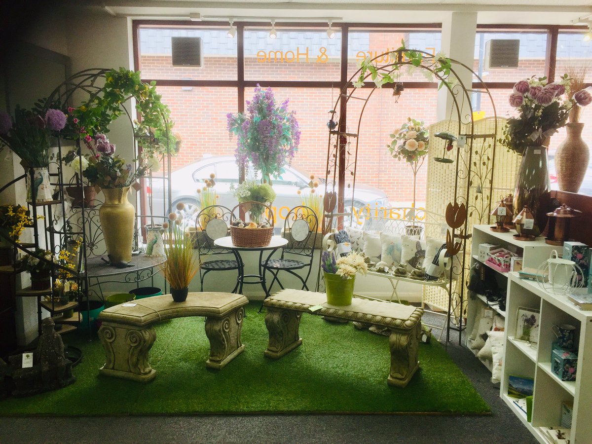 LeweshomeSTPJH's tweet photo. We’ve had a shift about in our lovely Lewes Home &amp; Furniture shop this morning....now incorporating a bedroom department and new magical garden area.....pop on down....grab yourself a bargain...it won’t last long! 💚💚💚💚💚💚 https://t.co/NndKv34HHW