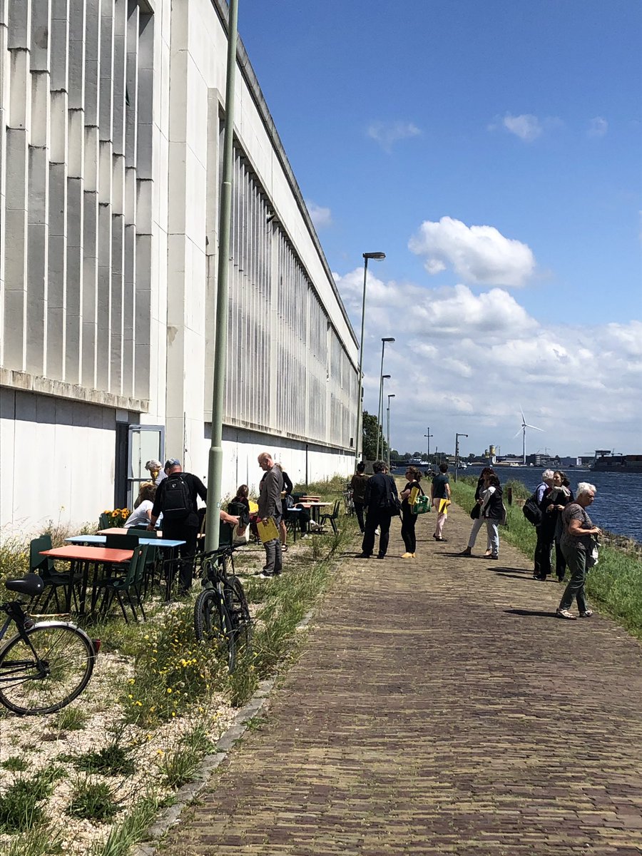 <a href="/hembrugterrein/">Hembrugterrein</a> @hethem expeditie #stichtingbabel #wemakethecity <a href="/GemZaanstad/">Gemeente Zaanstad</a> prachtig gebouw en goed aanwinst