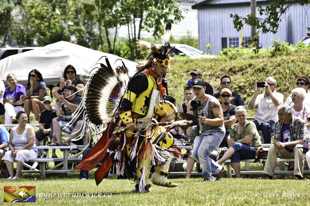 mynewbrunswick's tweet photo. It's #NationalIndigenousPeoplesDay ! Oromocto NB First Nation PowWow. @weathernetwork @MurphTWN @LTGOVNB @NBHeritage @DestinationNB @HarryForestell @AlainaLockhart @NateTWN @NatureCanada @cstclair1 @JessicaNgCTV https://t.co/Q5ZlAoHQ5K