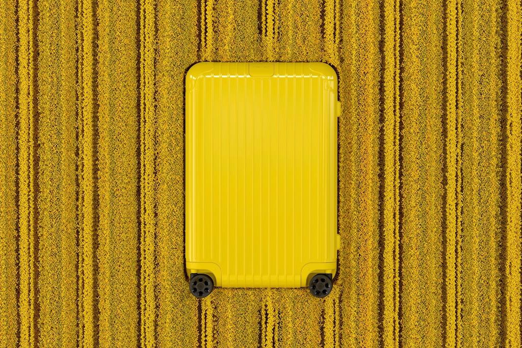 rimowa yellow