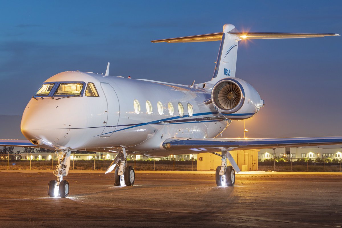 WorldwideJet's tweet photo. Please help us welcome #N91JS to the #WorldwideJet fleet! 

Type: #GulfstreamIVSP ✈️
Call Sign: #WWI91 "Worldwide 91" 🛩
Seats up to: 13💺

Contact us for #charter pricing!
Call: 602-726-9990 📞
Email: charter@worldwidejet.com 📨

Complimentary broadband internet! 💻 🌎

#GIVSP https://t.co/F5DrrTaLV6